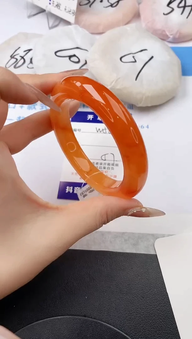 未镶嵌手镯石英质玉w56 -HHB