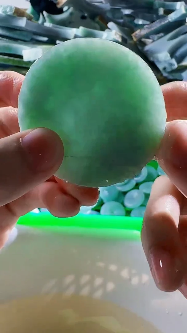翡翠裸石缅甸翡翠A货文9987