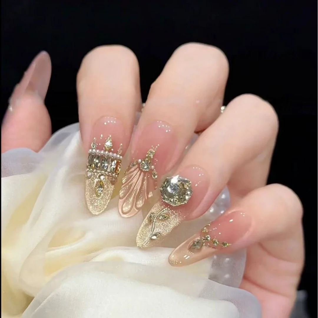 【玫瑰城堡】 穿戴美甲纯手工猫眼美甲冻梨