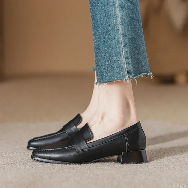 粗跟新款羊皮乐福鞋803001黑色