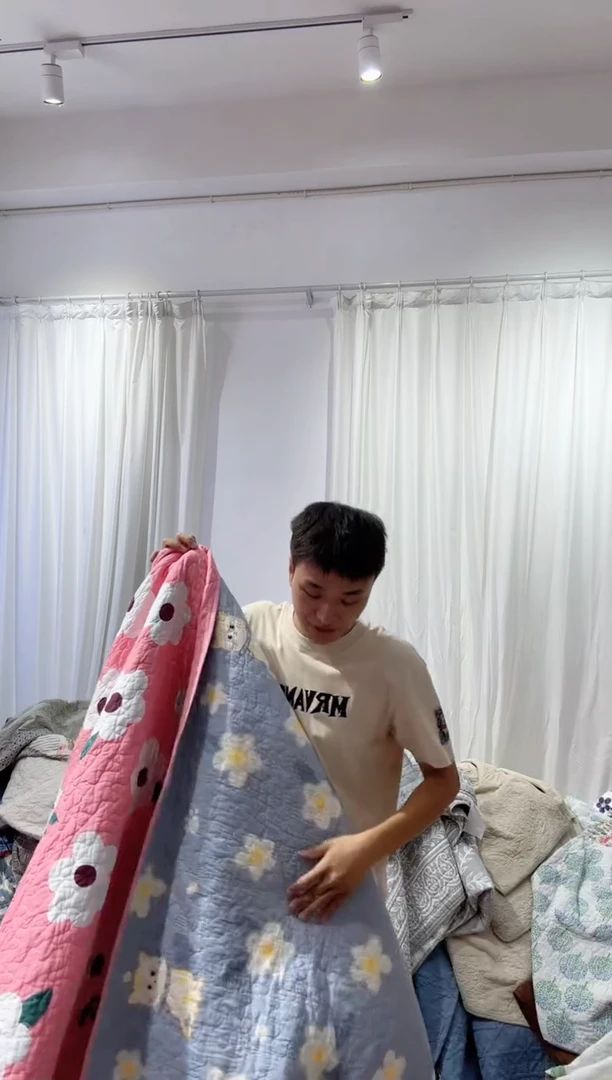 棉220*240纯棉单斜纹床盖127号微瑕