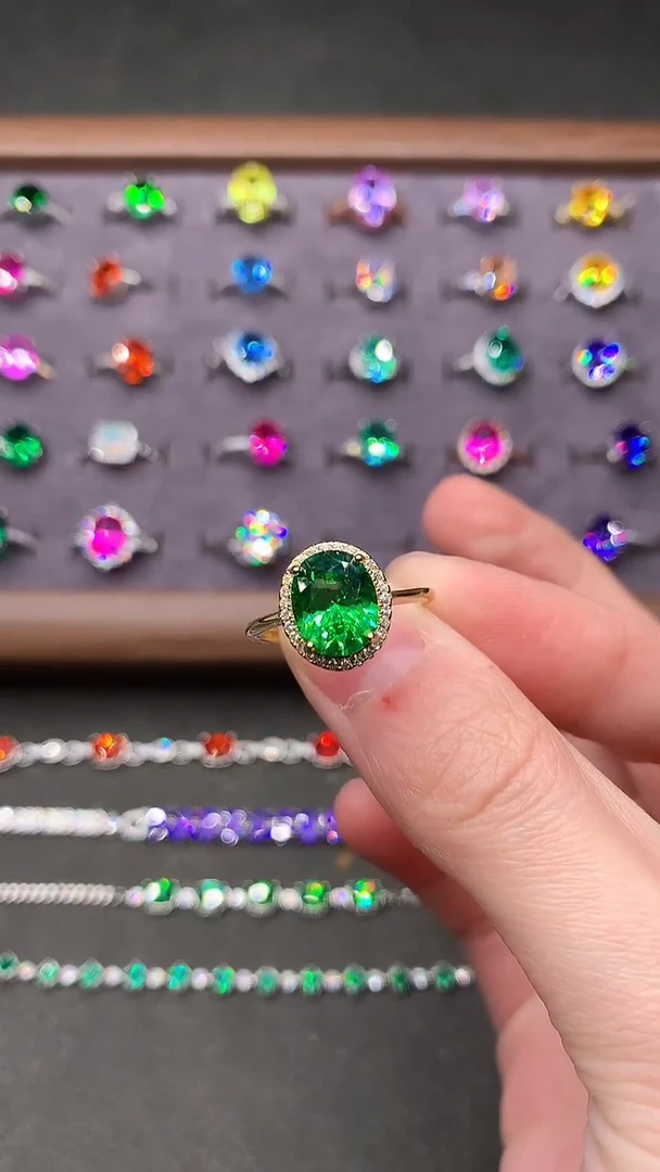 【闪购商品】石榴石（沙弗莱）戒指银S925镶嵌······