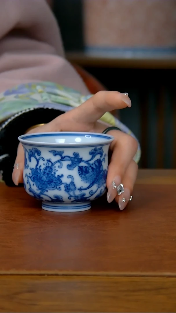 【闪购商品】陶瓷佛手蝴蝶炉式杯（柴窑）     