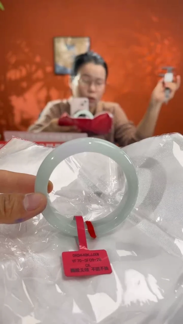 未镶嵌手镯翡翠翡翠手镯