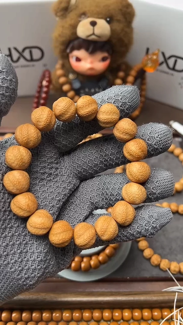 手串猴头核桃14+灵蛇 精工雕刻 全品无暇