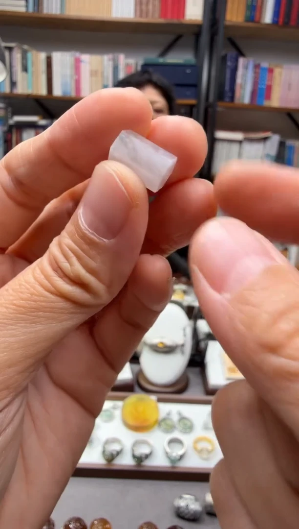颈饰未镶嵌翡翠配珠2