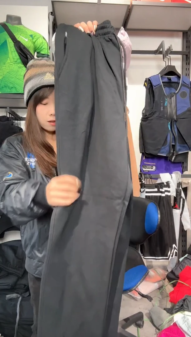 1403  编码 瑕疵款直播间过款为准 尺码