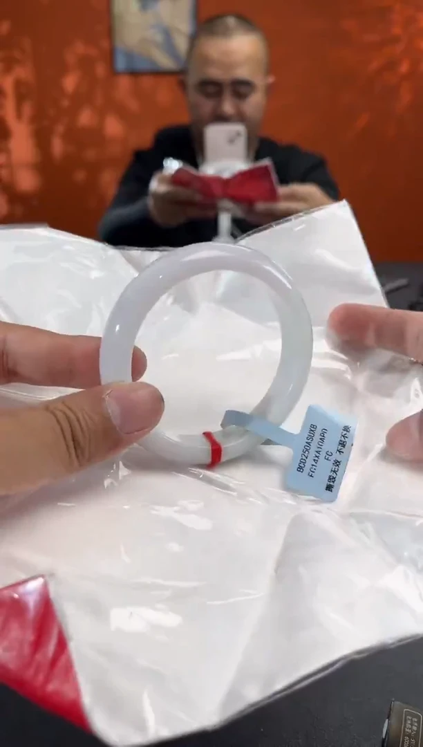 未镶嵌手镯翡翠8 57