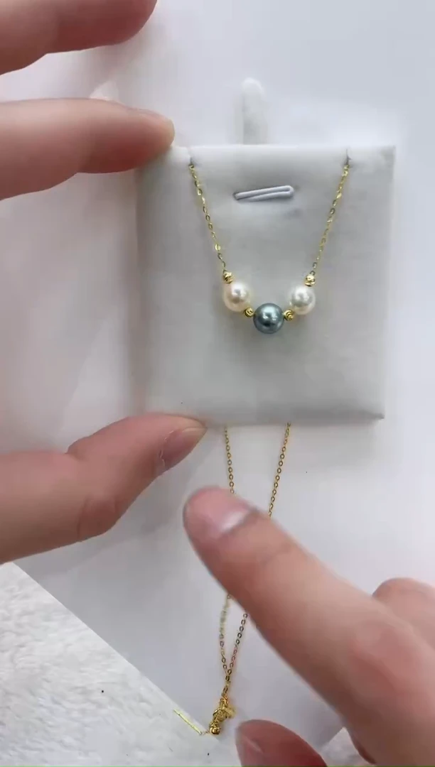 【闪购商品】海水珍珠颈饰银S925镶嵌海水珍珠项链