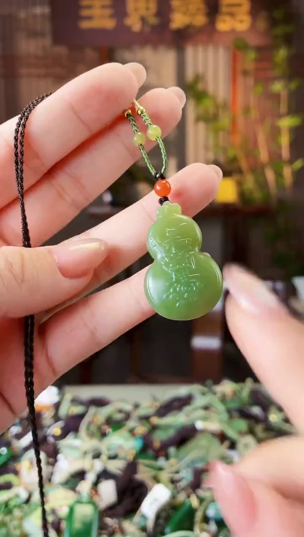 未镶嵌和田玉挂件多样性发货拍一发一