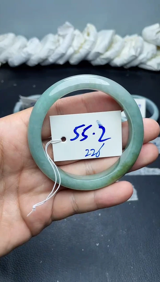 未镶嵌手镯翡翠226