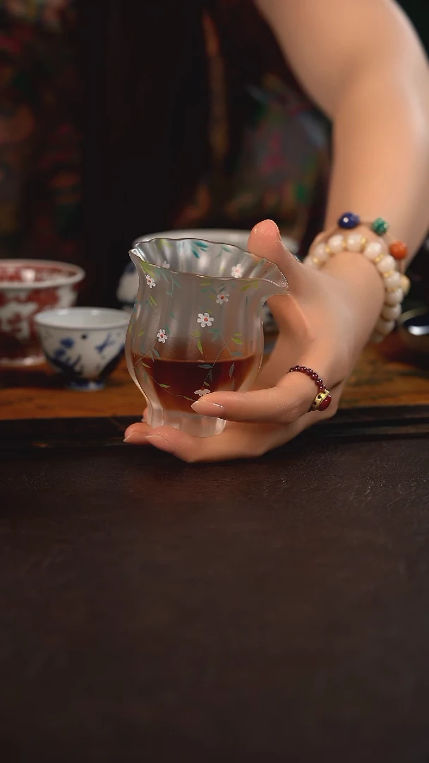 陶瓷周边心缘甄琉璃加彩公道 柳叶吊篮