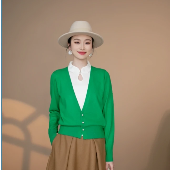 小井定制私服【绿小芯】2024早春新款女装上衣假两件设计款J24W215
