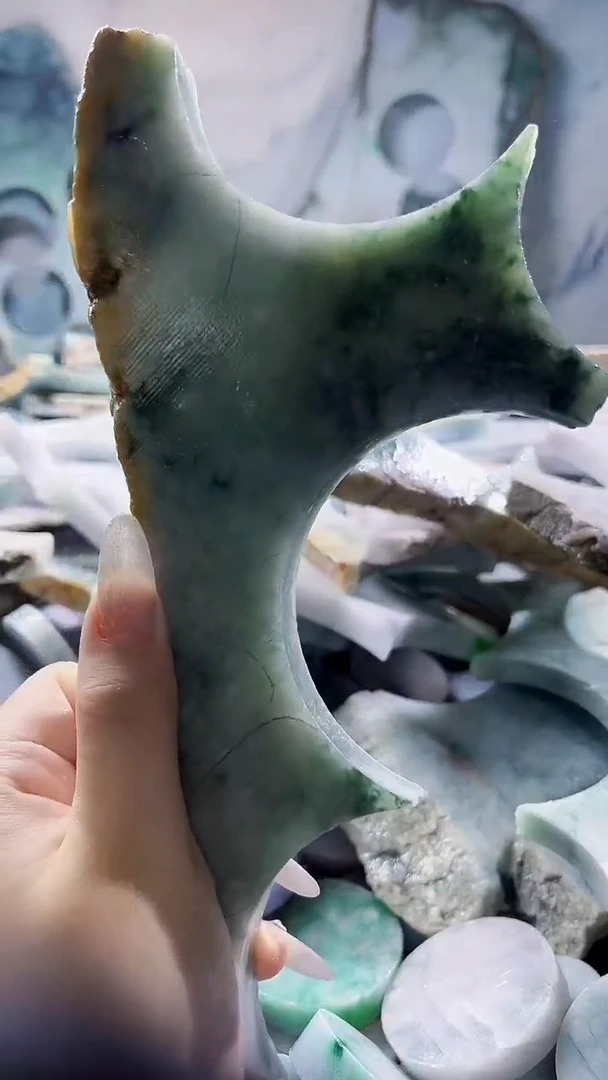 翡翠裸石缅甸翡翠A货晴5631