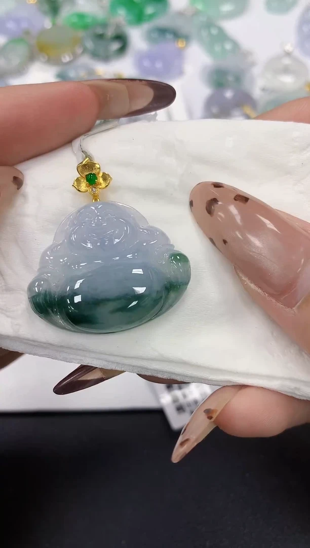 颈饰18K金镶嵌翡翠a货假一赔三支持复检百元上9元证书费自理