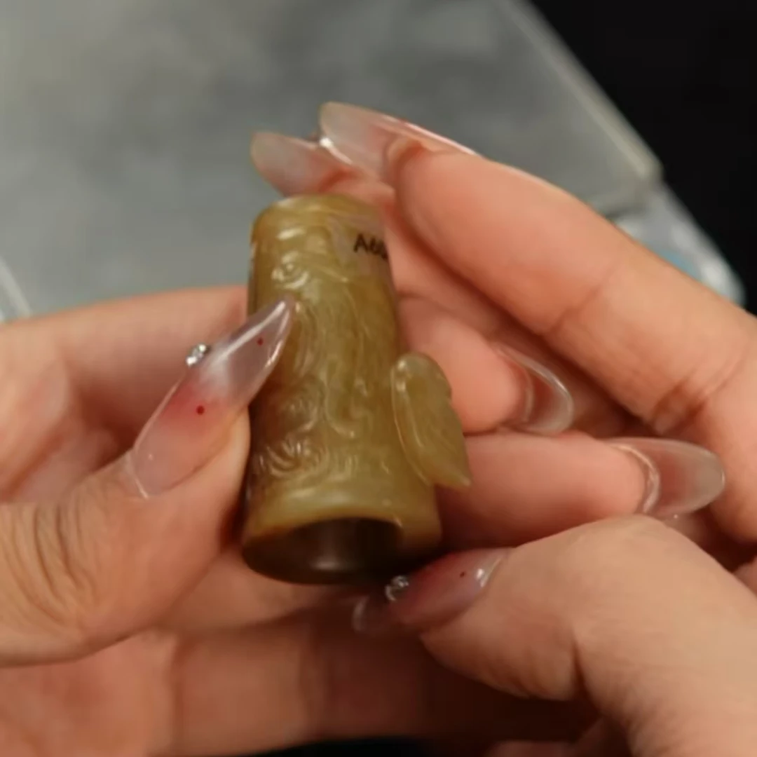 和田玉 /玉勒子