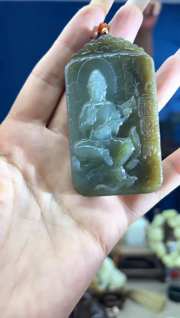 和田玉未镶嵌颈饰1