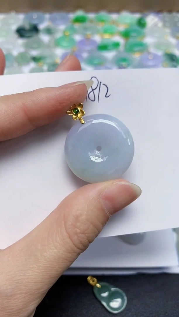 翡翠未镶嵌颈饰11111111111