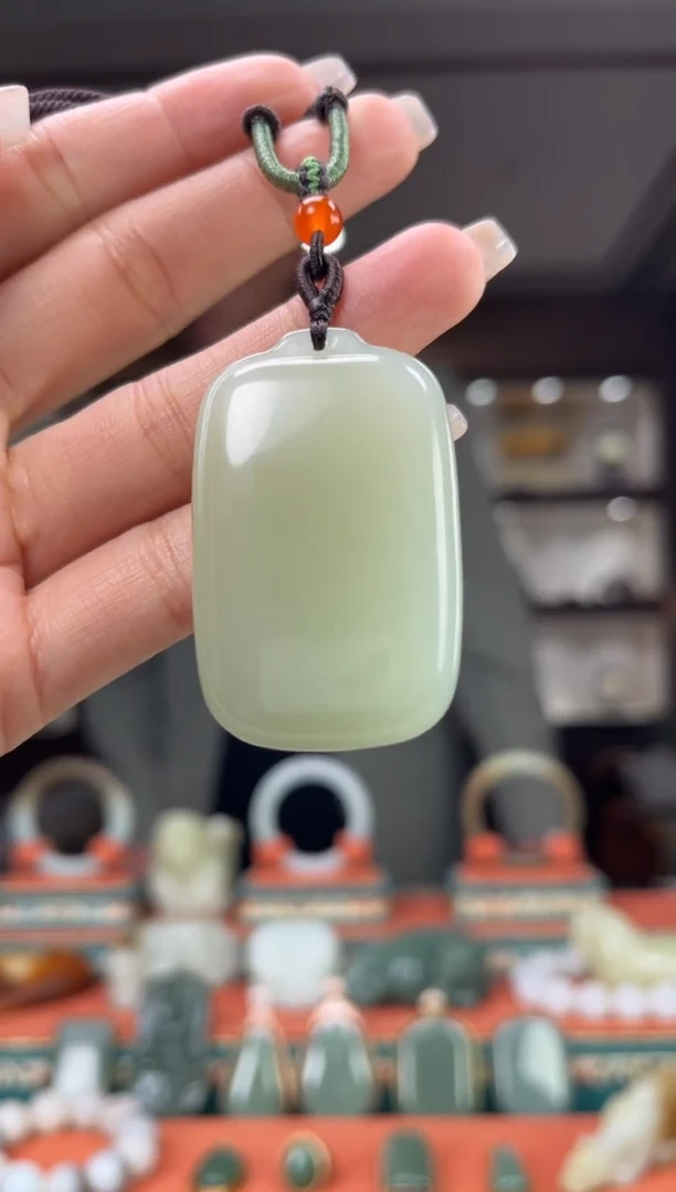 【闪购商品】和田玉颈饰未镶嵌佩佩