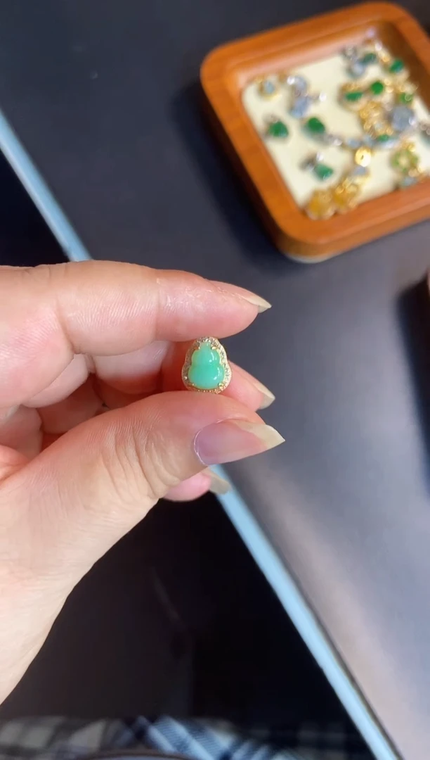 吊坠(不含链)银S925镶嵌翡翠1