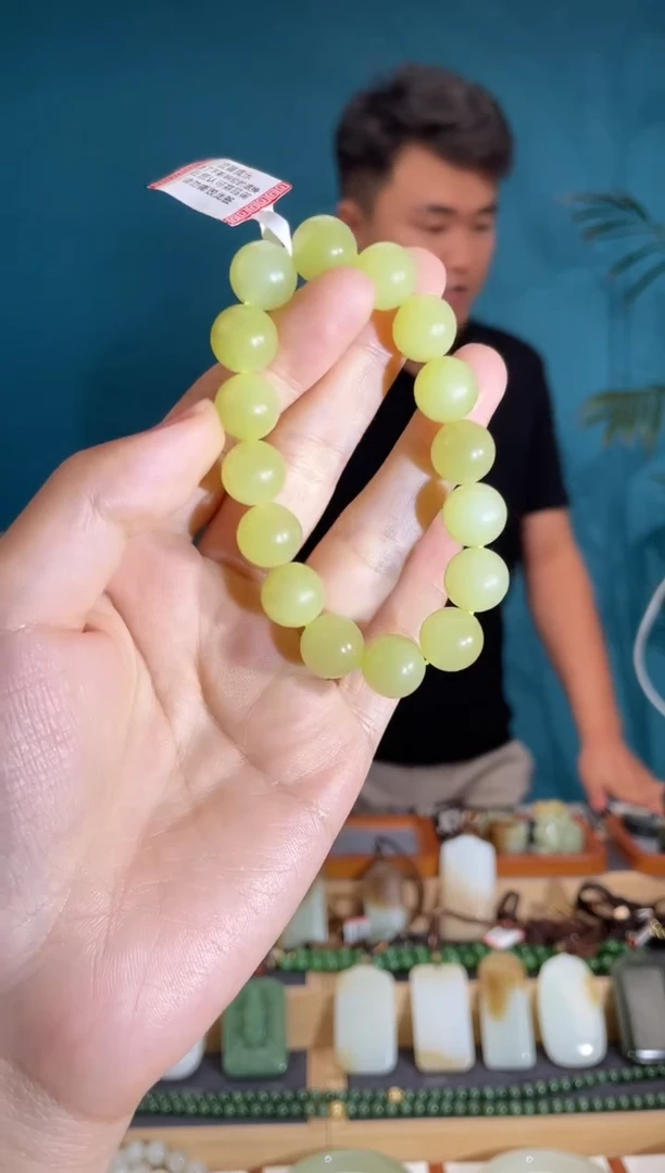 和田玉未镶嵌颈饰12