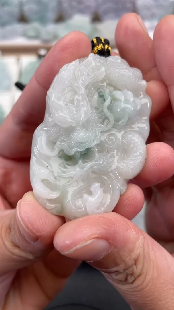 颈饰未镶嵌翡翠天然缅甸翡翠A货368