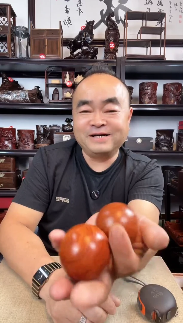 木0085老李红木工艺品