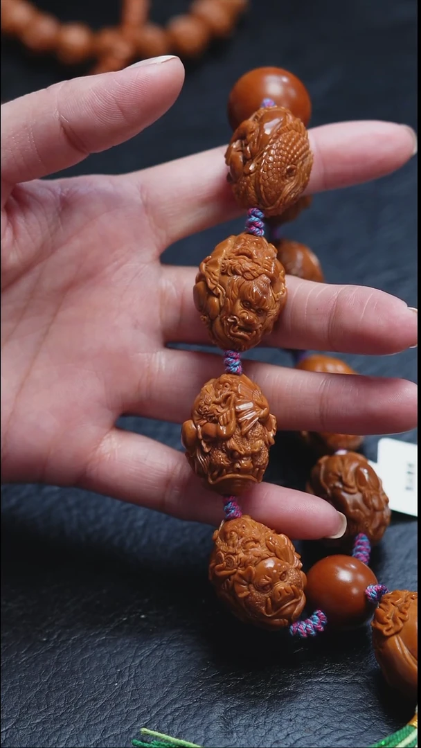 吊坠橄榄核不****.苏工橄榄核