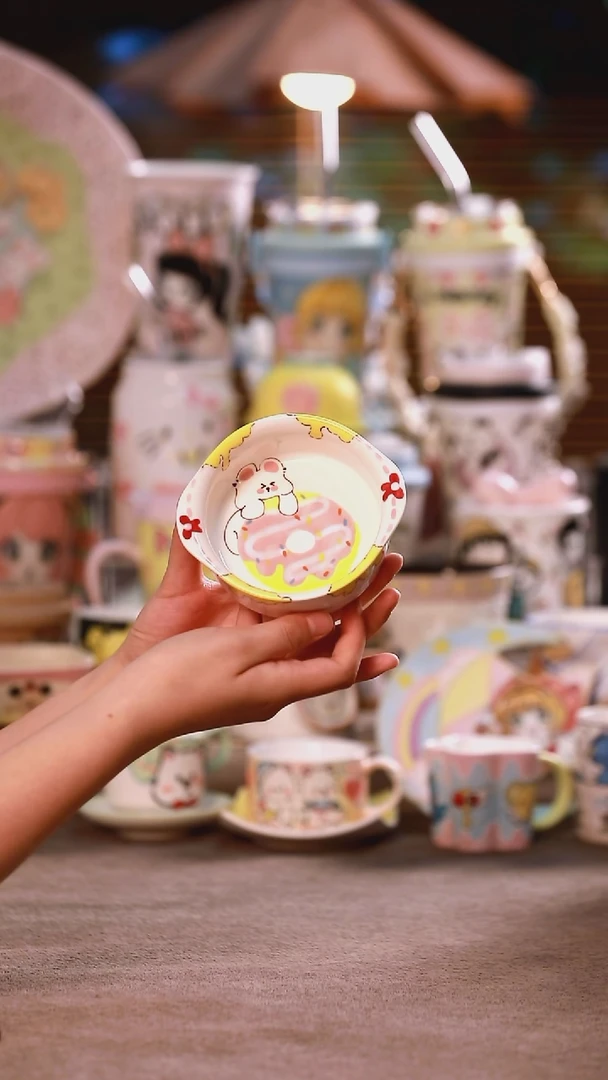 其他景德镇釉下彩手绘设计师款陶瓷