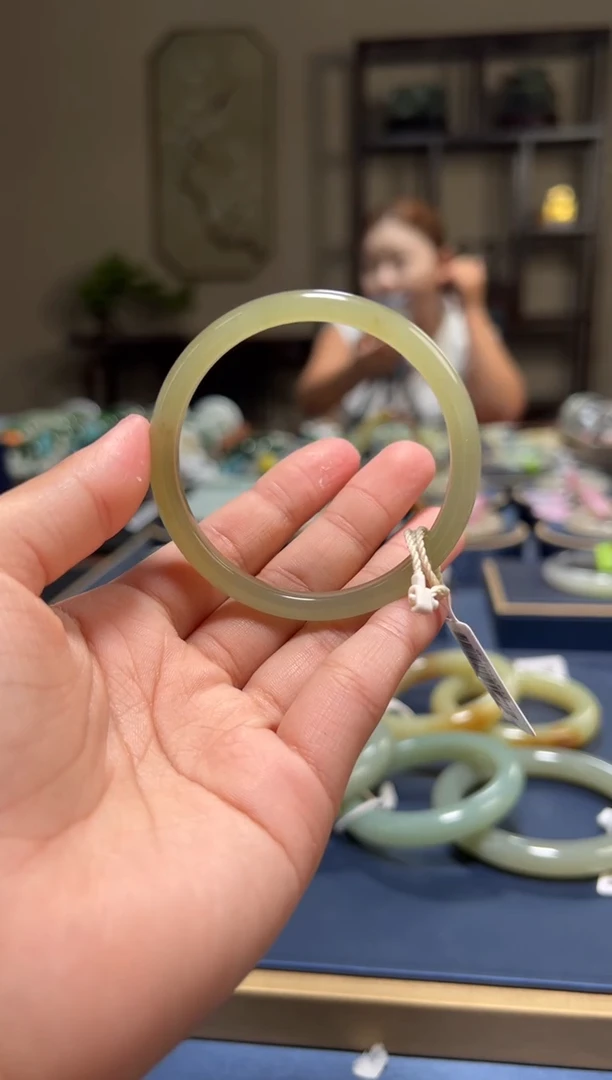 未镶嵌手镯和田玉ᴘ****ɴC0143-52