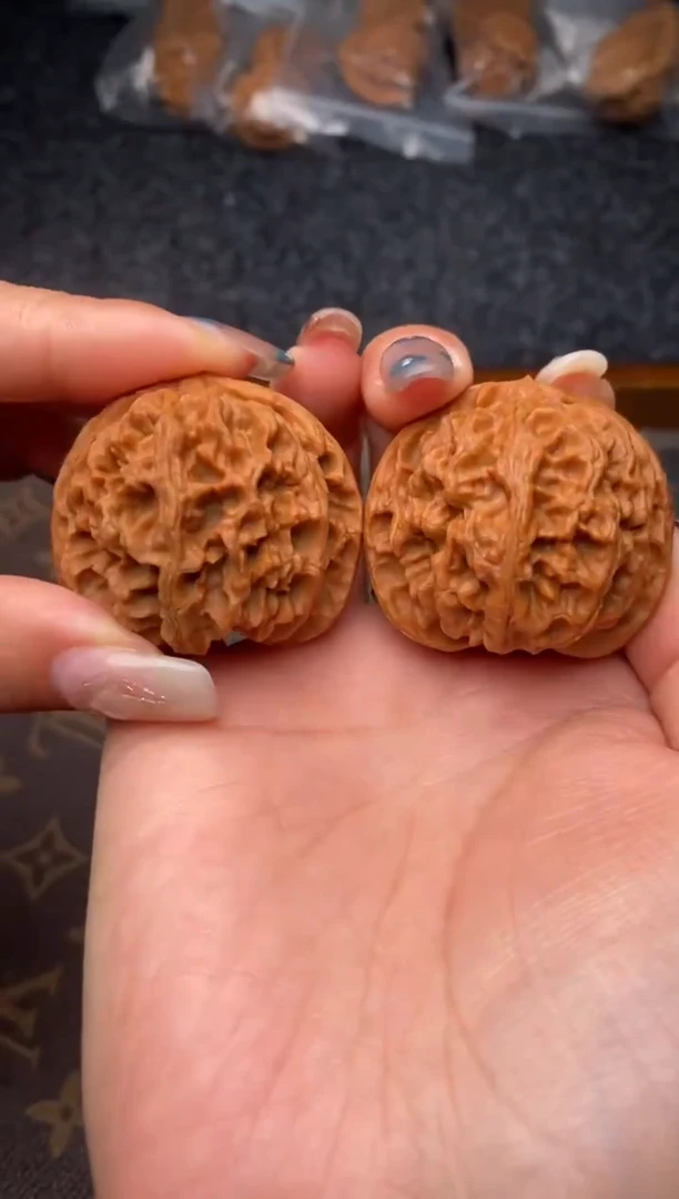 把件文玩核桃B82号42尺苹果园