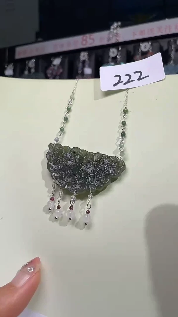 颈饰未镶嵌和田玉喜欢拍