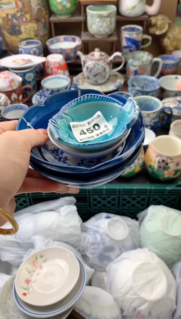 瓷片告****步450 号九姑娘工艺品瓷器