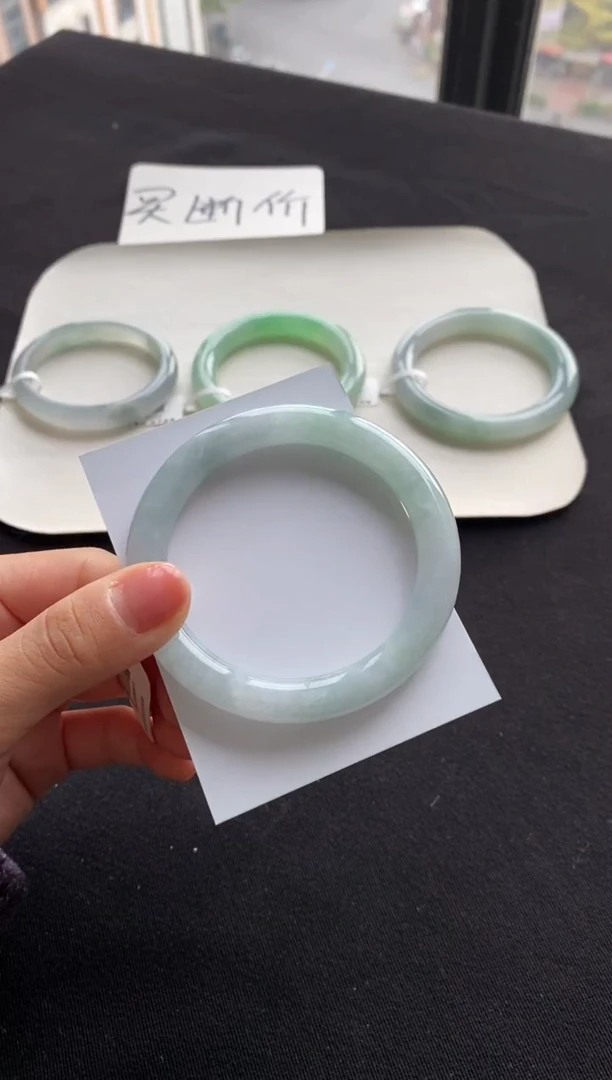 【闪购商品】翡翠手镯（圆镯）未镶嵌56圆条--不退不换