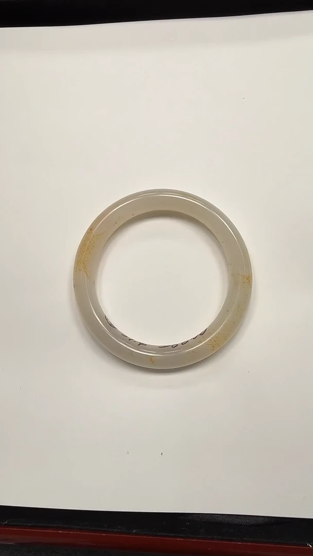 和田玉手镯未镶嵌809圈口57.4颜色成因未鉴定