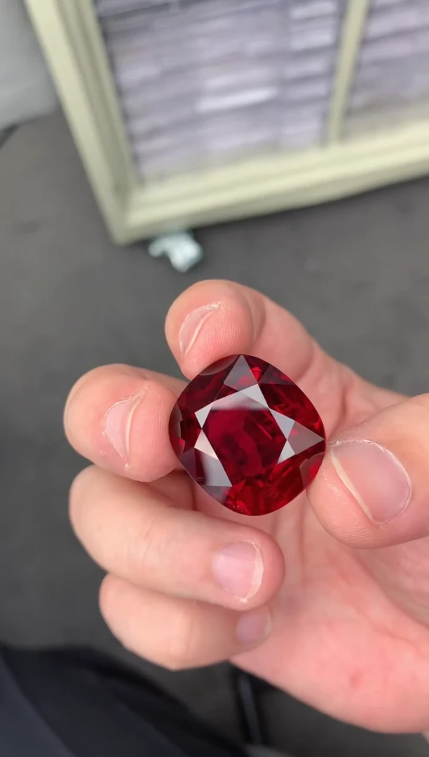 【闪购商品】碧玺裸石未镶嵌ct卢比莱