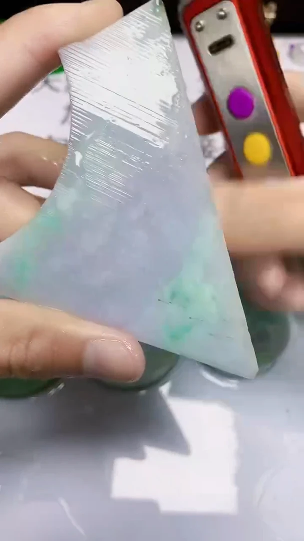 翡翠裸石缅甸天然翡翠A货833