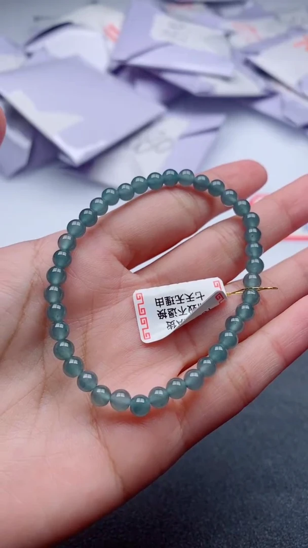 未镶嵌手串翡翠多样性发其一
