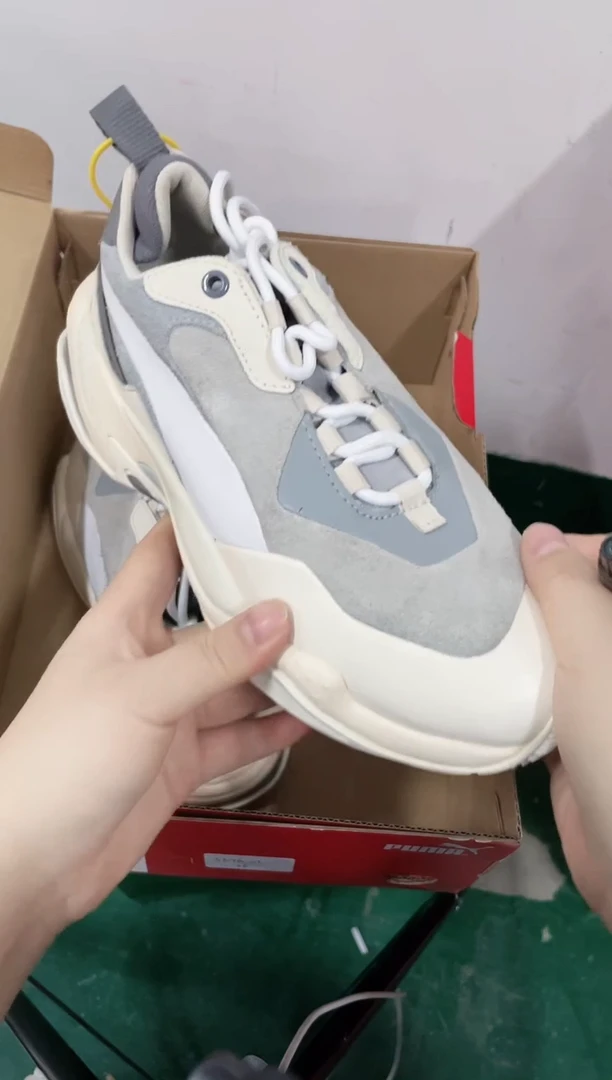 彪马时尚休闲运动鞋36M  LL113