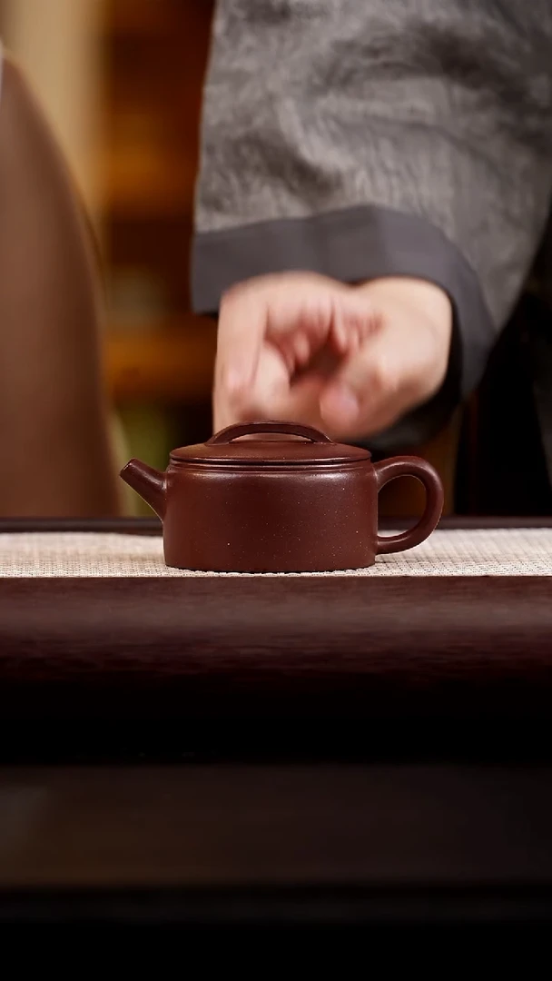 茶壶紫砂范家壶庄  大生底槽清  汉瓦