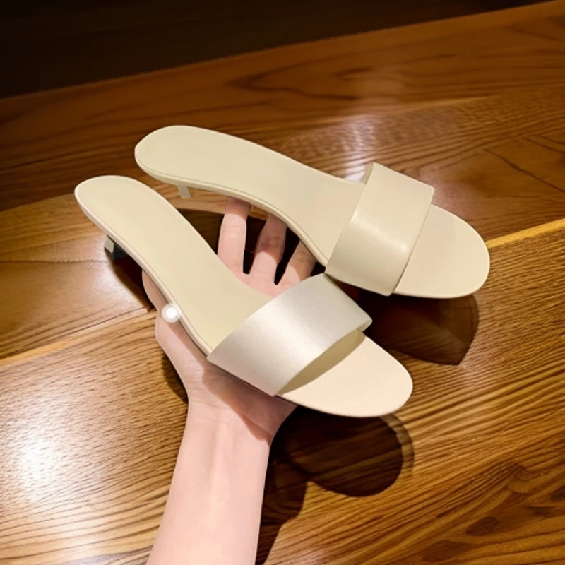 大叔工厂店女鞋~简约风气质软皮一字带高跟鞋小猫跟凉拖鞋女夏款