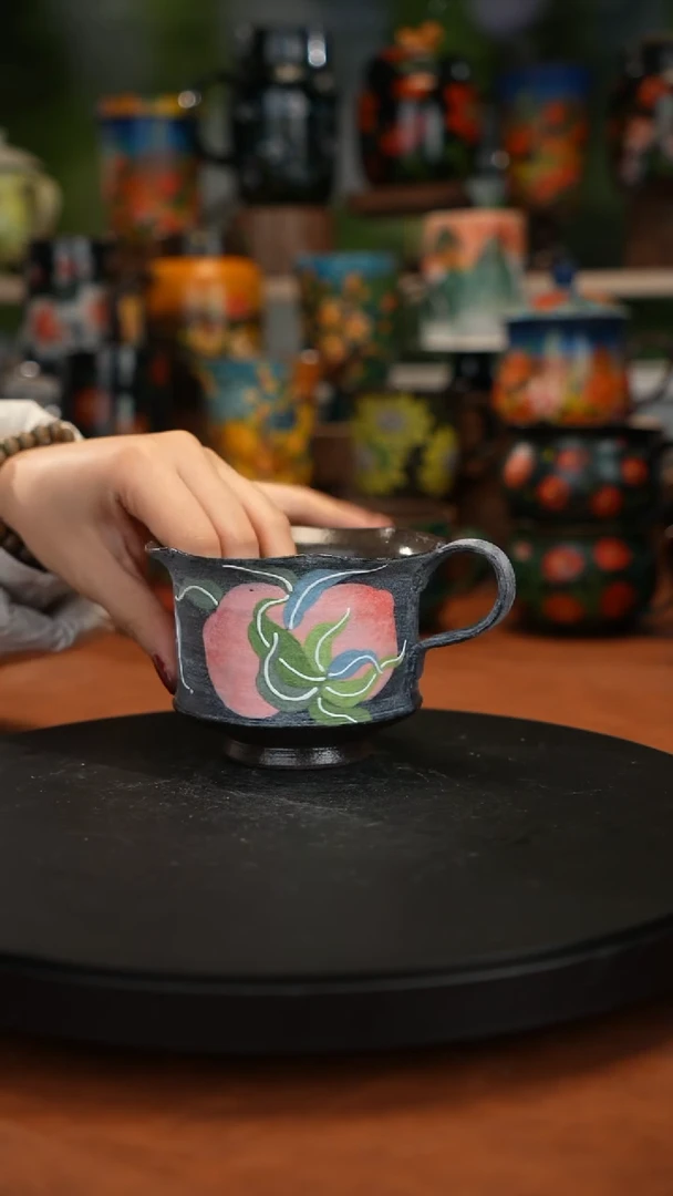 紫砂油画手绘釉下彩