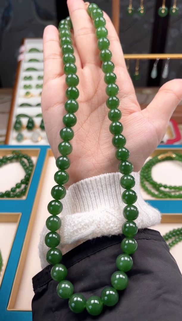 【闪购商品】和田玉（碧玉）项链未镶嵌10mm浓阳绿项链