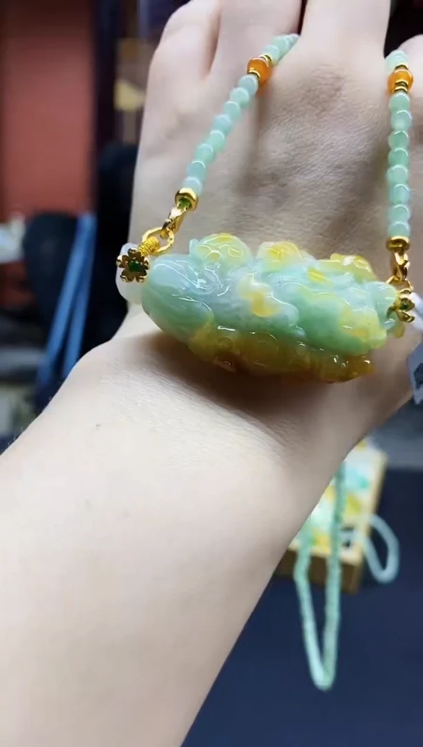 颈饰未镶嵌翡翠翡翠吊坠