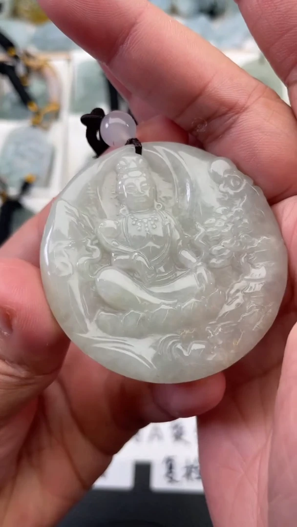 颈饰未镶嵌翡翠天然缅甸翡翠A货63