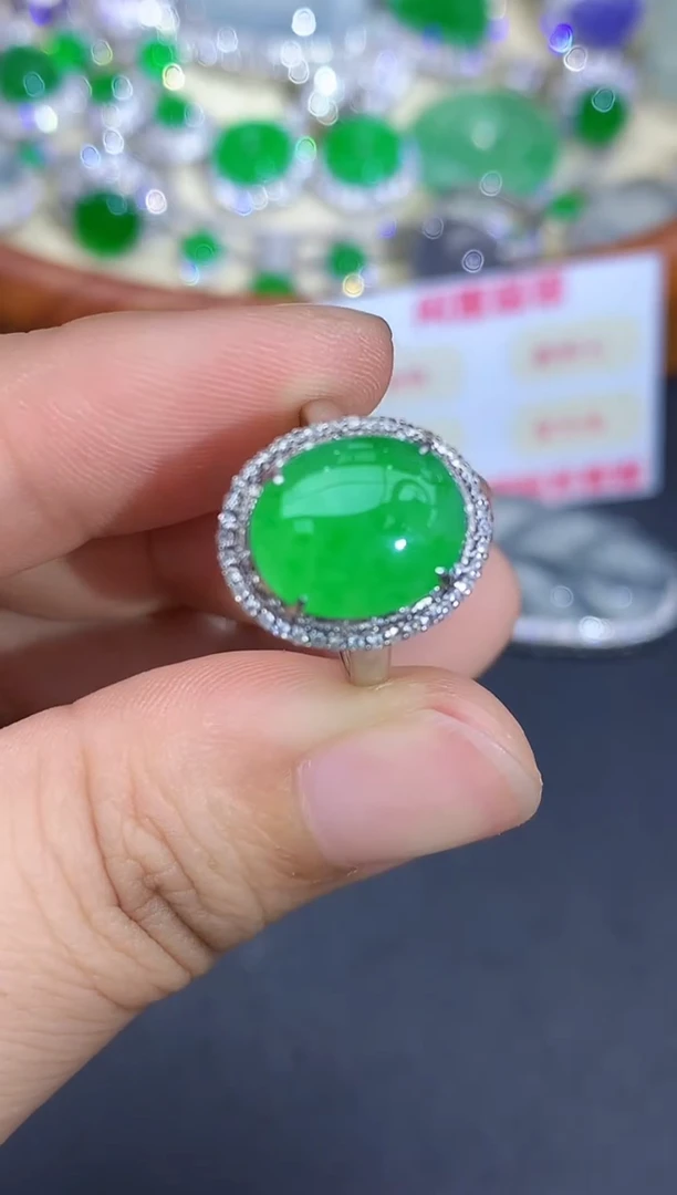 18K金镶嵌戒指翡翠449-中国好珍宝