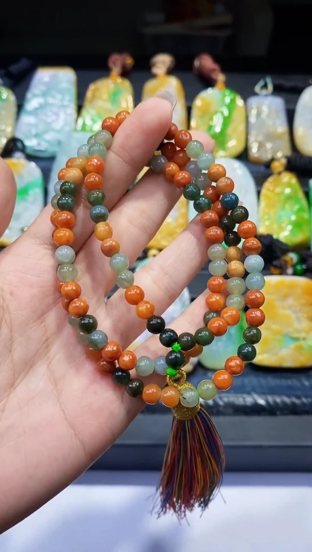 翡翠未镶嵌颈饰翡翠A货