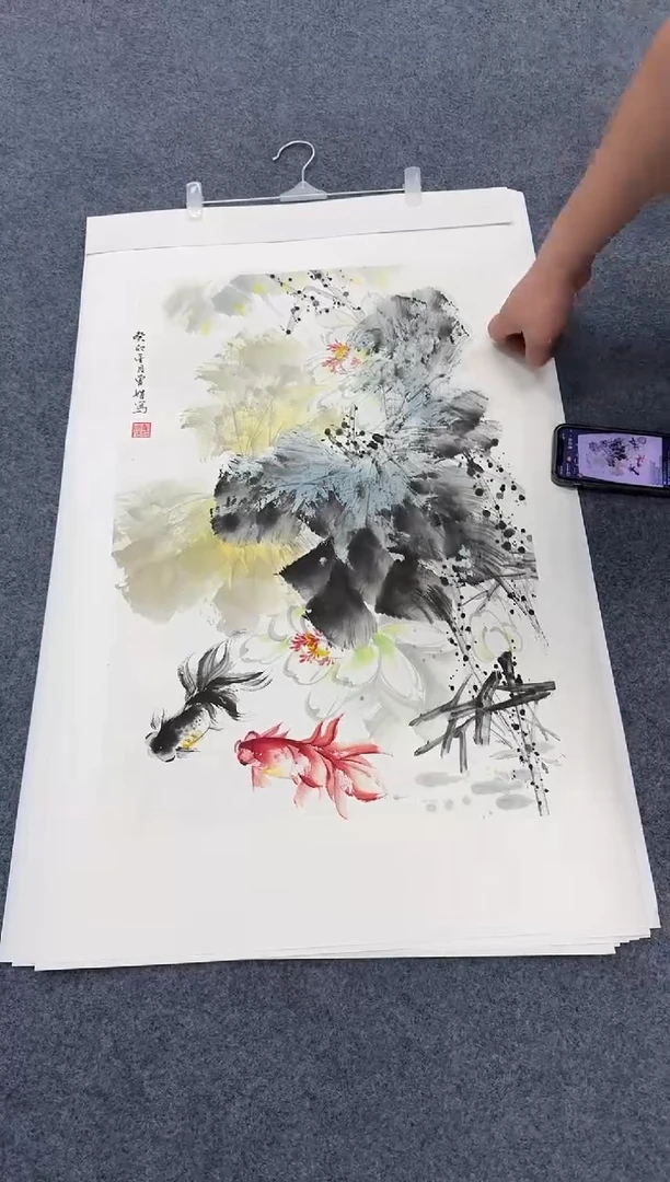 国画写意荷花鱼同类型随机