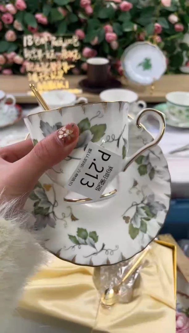 瓷片霄****7213狗哥瓷器直播间111