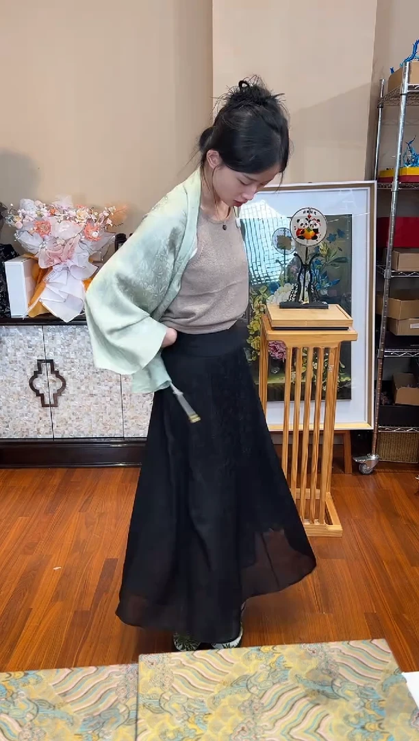 刺绣玲*2XL 八破裙黑色